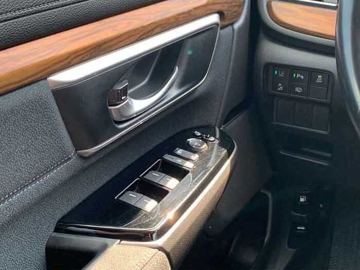 Honda CR-V 1.5 T Elegance Navi/LED/Allwetter