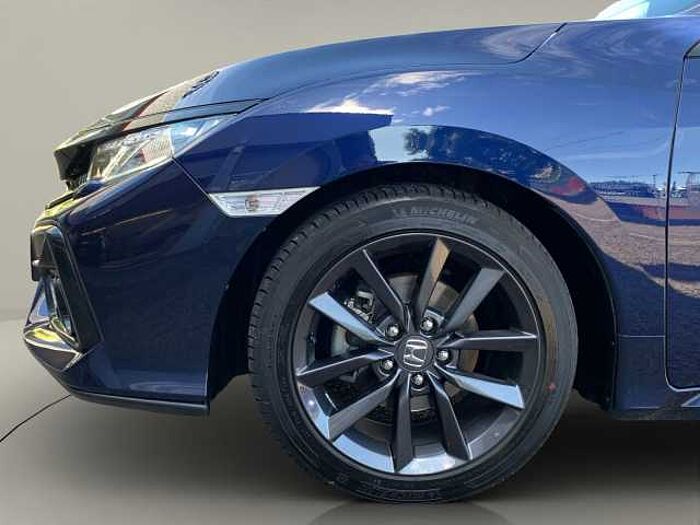 Honda Civic 1.0T Elegance Facelift M&S LED NAVI KAMERA