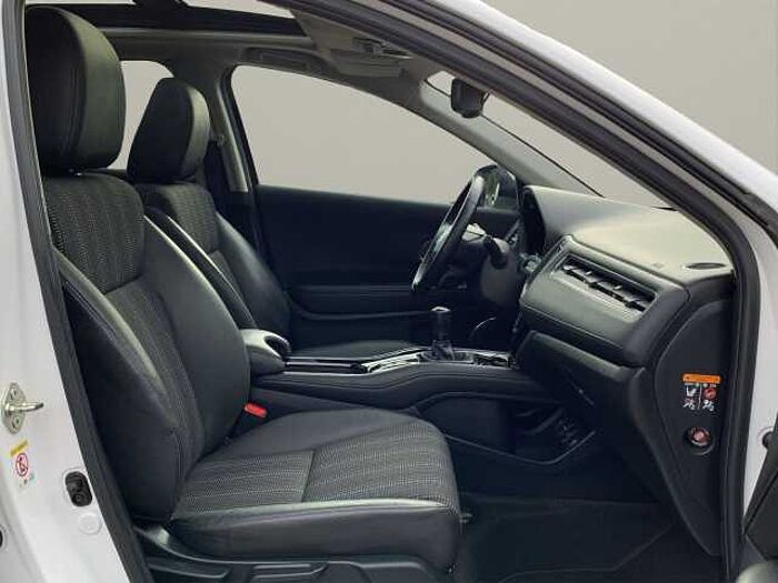 Honda HR-V 1.6DTEC Executive AHK NAVI KAMERA PANO M&S