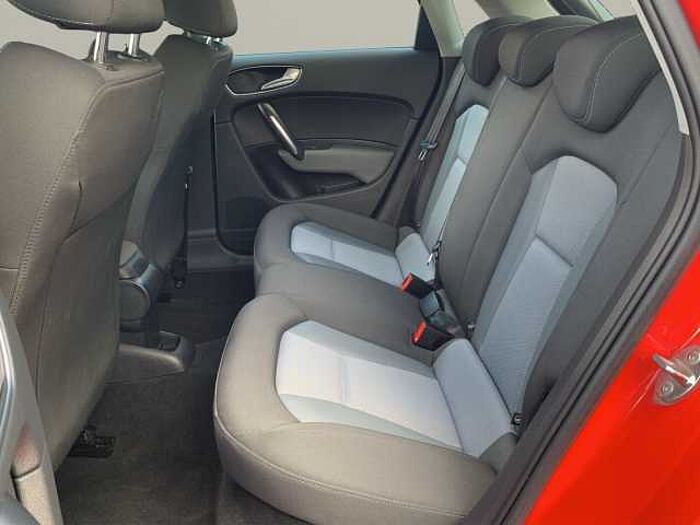 Audi A1 1.4 TSFI Sportback Sport 17-Zoll PDC Sitzheiz